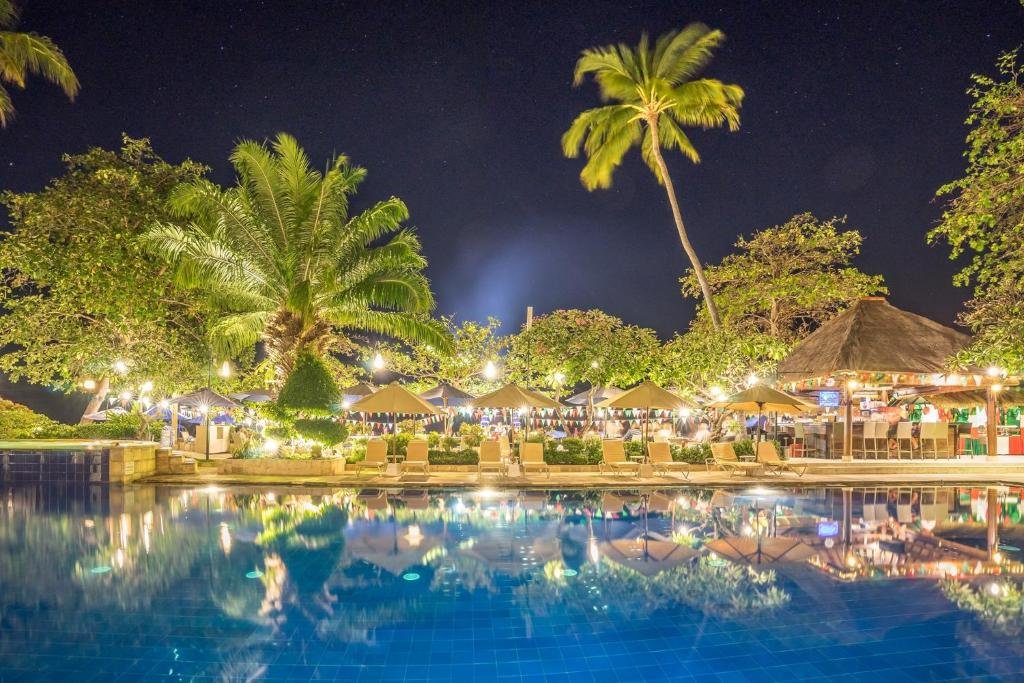 The Lovina — Villas & Pool